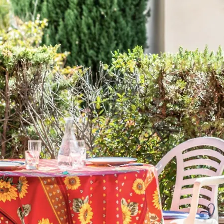 Apartman Cosy Near The